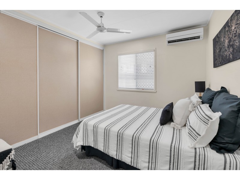 345 – 347 Mayers Street, Edge Hill QLD 4870