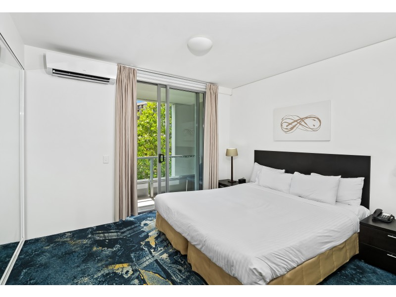 325/1 Marlin Parade, Cairns City QLD 4870