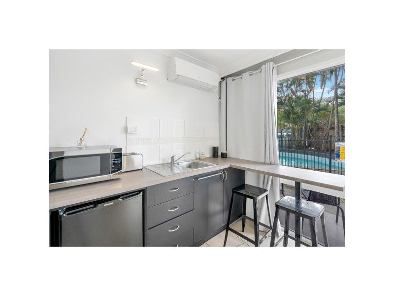 11/261 Sheridan Street, Cairns North QLD 4870