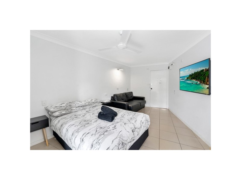 11/261 Sheridan Street, Cairns North QLD 4870