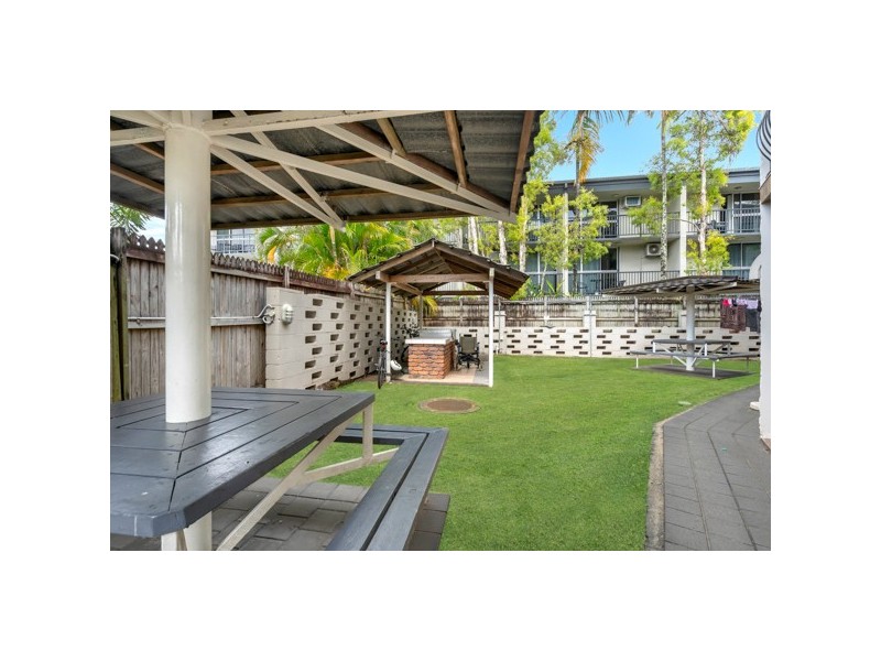 11/261 Sheridan Street, Cairns North QLD 4870