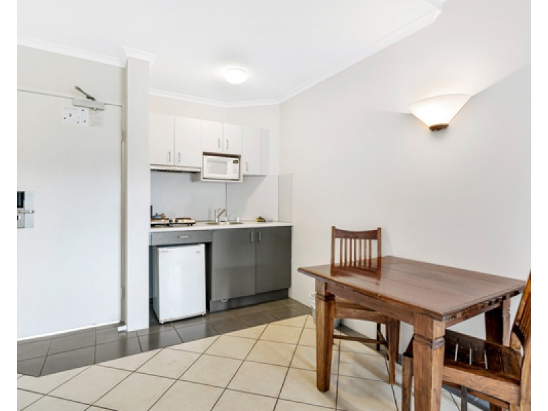 123/209 Abbott Street, Cairns North QLD 4870