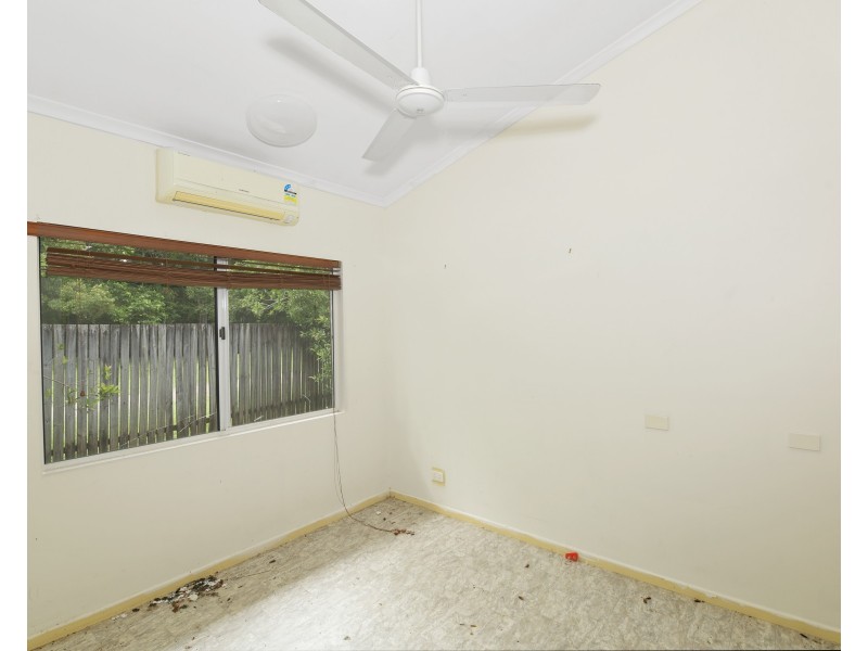 2/78 Farmer Street, Edmonton QLD 4869