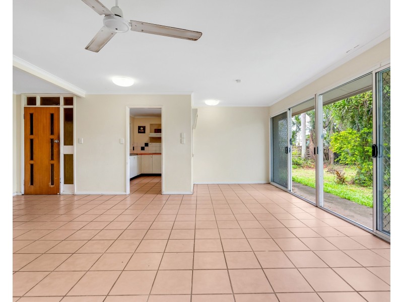 15 Macdonnell Street, Manunda QLD 4870