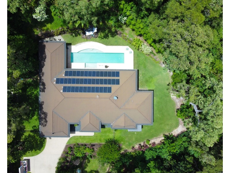 8 Celebration Close, Clifton Beach QLD 4879