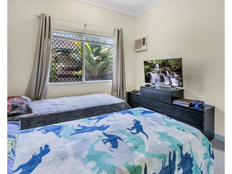 10 Allinga Close, Bentley Park QLD 4869