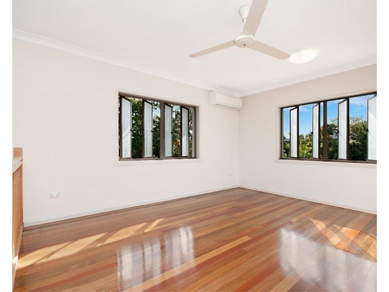 489 Varley Street, Yorkeys Knob QLD 4878