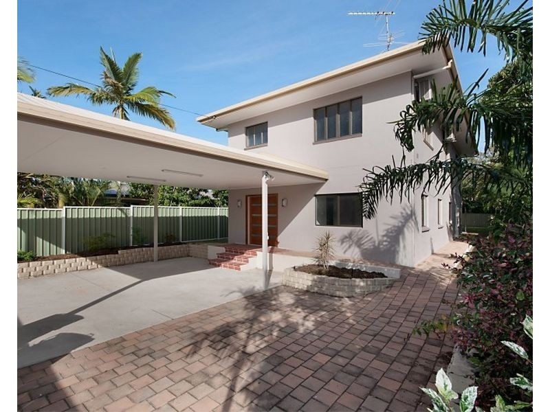 489 Varley Street, Yorkeys Knob QLD 4878