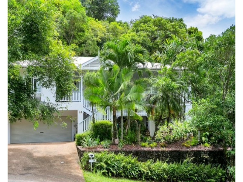 24 Oceanview Place, Mooroobool QLD 4870