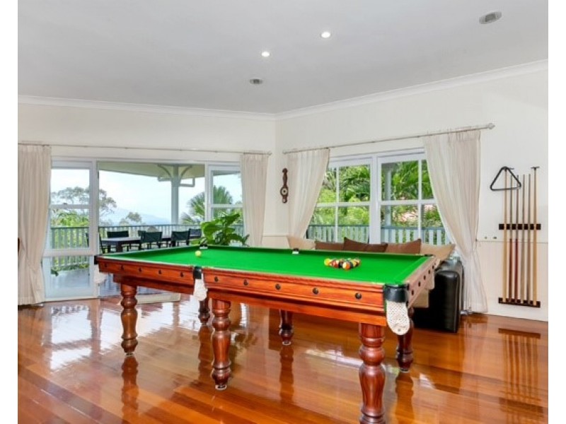 24 Oceanview Place, Mooroobool QLD 4870
