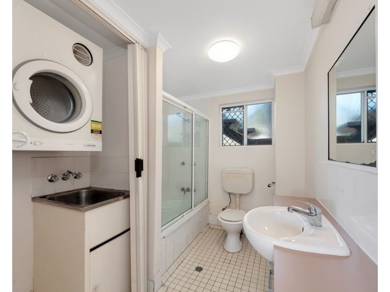 6/2 Mayers Street, Manunda QLD 4870