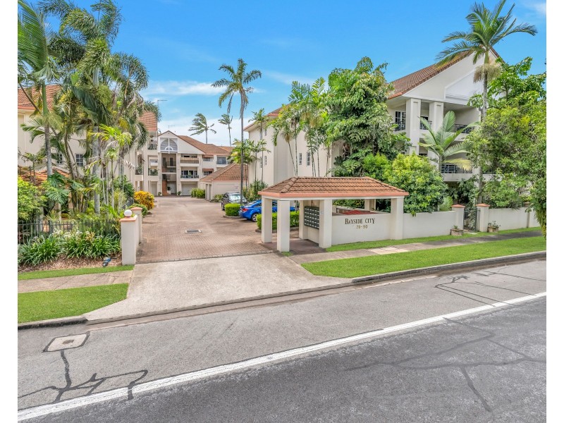40/327-329 Lake Street, Cairns North QLD 4870