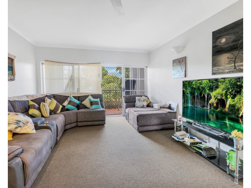 40/327-329 Lake Street, Cairns North QLD 4870