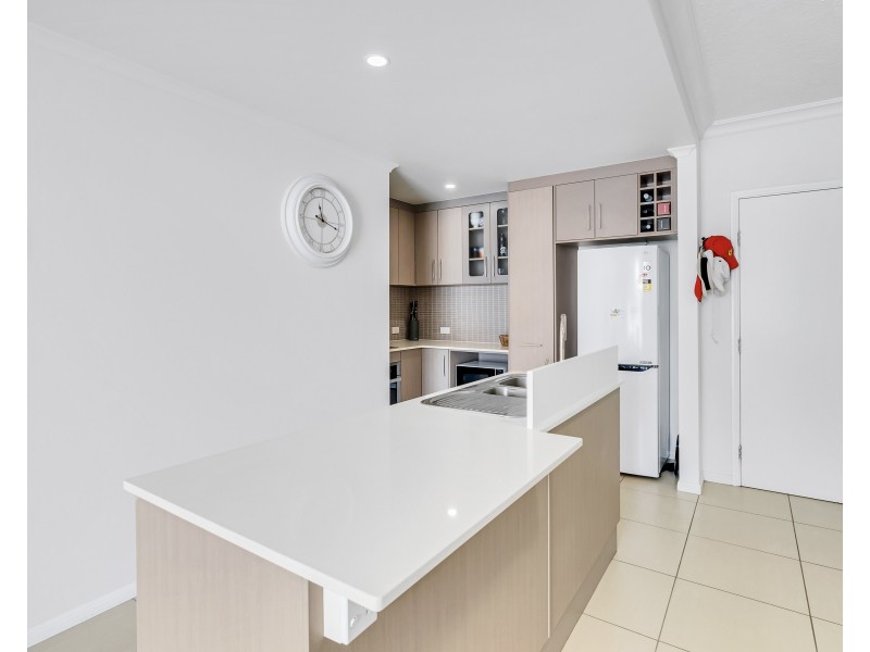 6/26 Veivers Road, Palm Cove QLD 4879