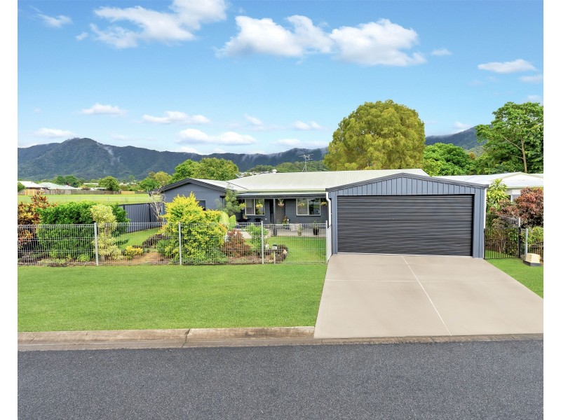 23 Bathurst Drive, Bentley Park QLD 4869