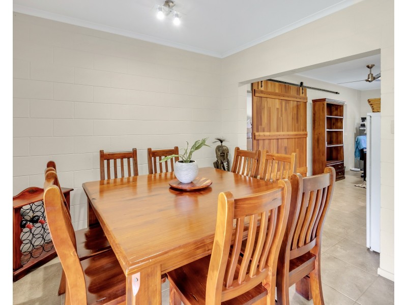 23 Bathurst Drive, Bentley Park QLD 4869
