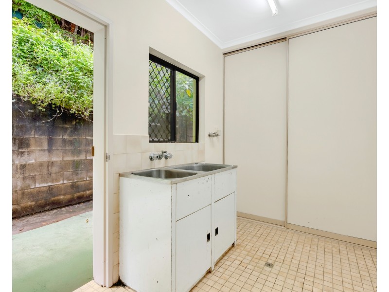 7 Trundle Terrace, Whitfield QLD 4870