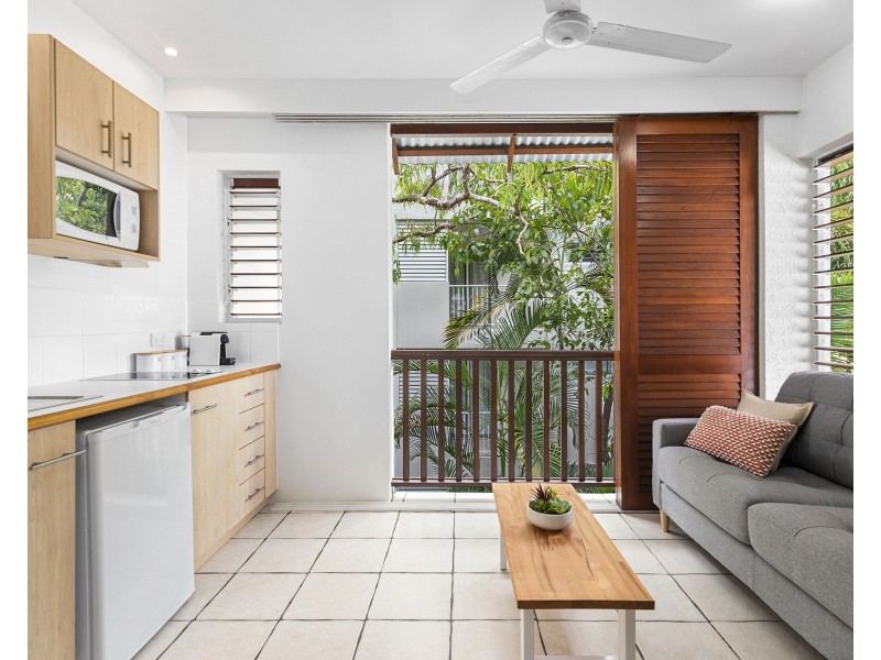 36/10-14 Amphora Street, Palm Cove QLD 4879