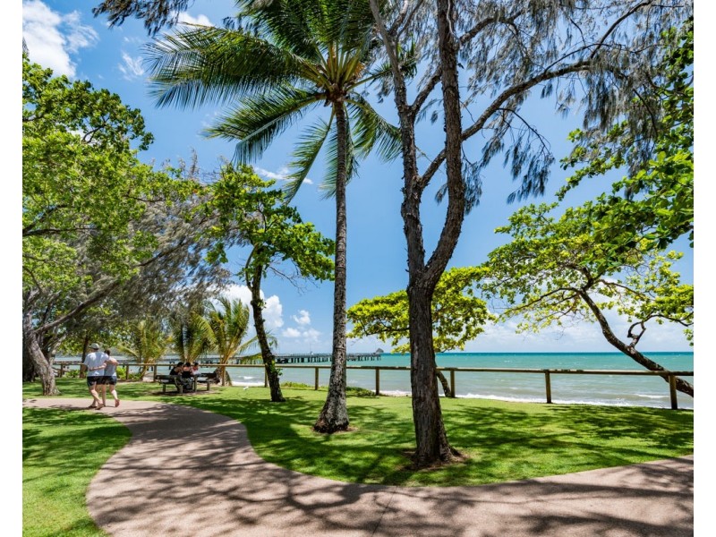 36/10-14 Amphora Street, Palm Cove QLD 4879
