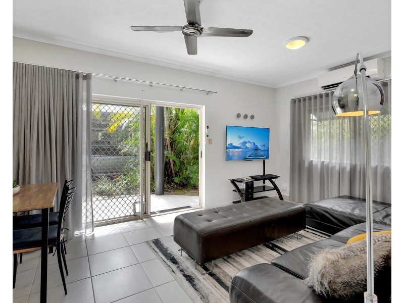 9/4-5 Hollett Close, Manunda QLD 4870