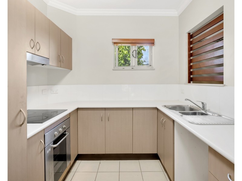 108/22-24 Ward Street, Mooroobool QLD 4870