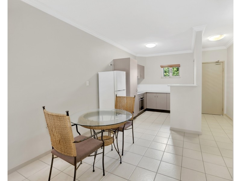 108/22-24 Ward Street, Mooroobool QLD 4870