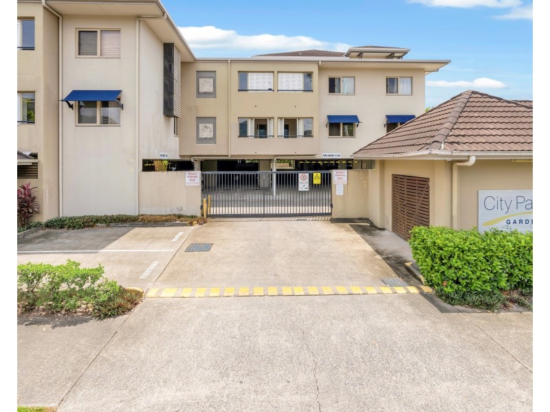 108/22-24 Ward Street, Mooroobool QLD 4870