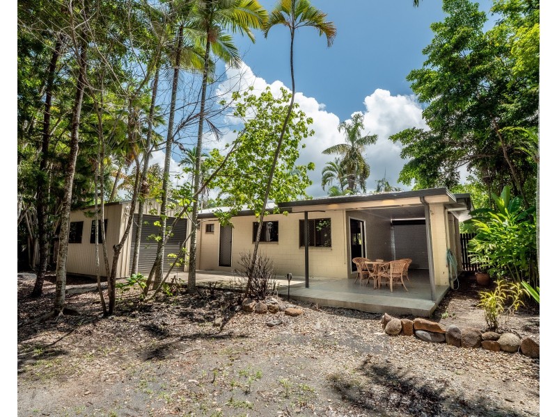 2/30 Strombus Avenue, Trinity Beach QLD 4879