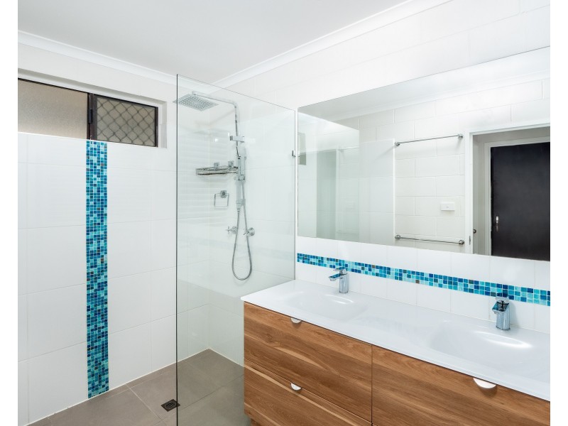 2/30 Strombus Avenue, Trinity Beach QLD 4879