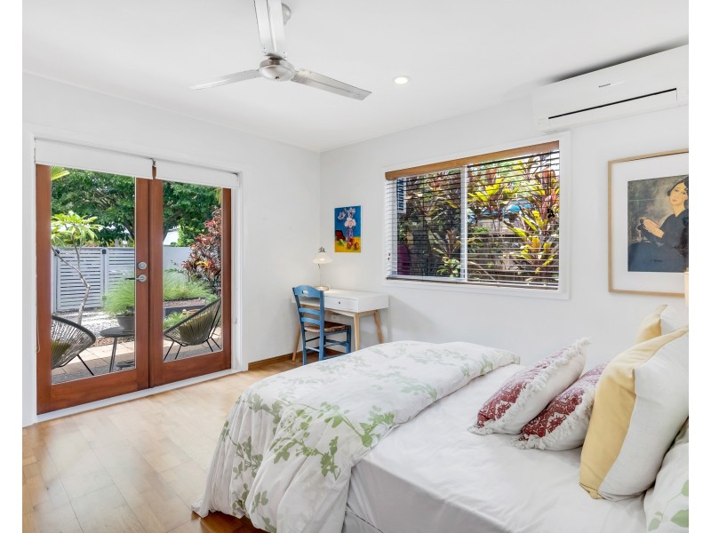 12 Clemson Avenue, Edge Hill QLD 4870