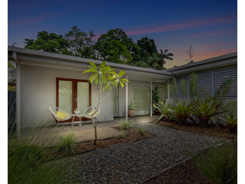 12 Clemson Avenue, Edge Hill QLD 4870
