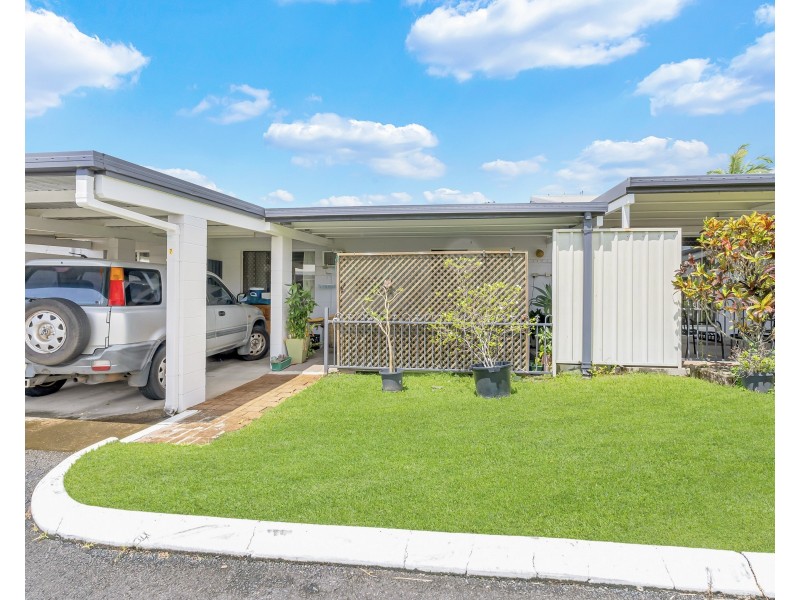 7/473-479 Mccoombe Street, Mooroobool QLD 4870