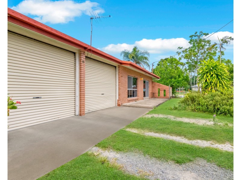37 Clinton Street, Yorkeys Knob QLD 4878