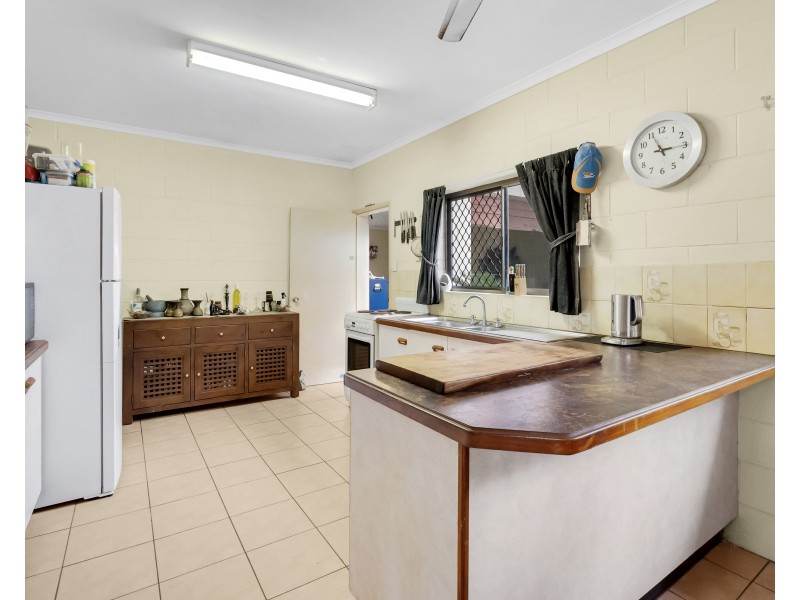 4 Skull Road, White Rock QLD 4868
