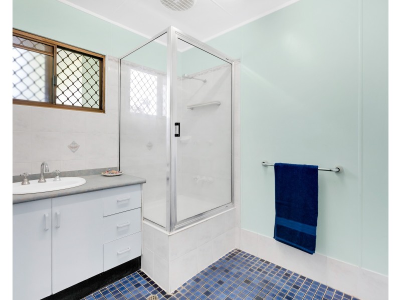 1 Marcus Close, Mooroobool QLD 4870