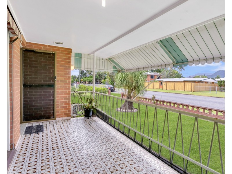 28 Curtin Street, Westcourt QLD 4870