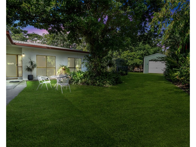 6 Keller Close, Whitfield QLD 4870