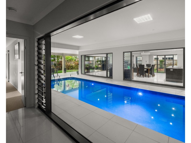 25 Coastline Parade, Trinity Beach QLD 4879