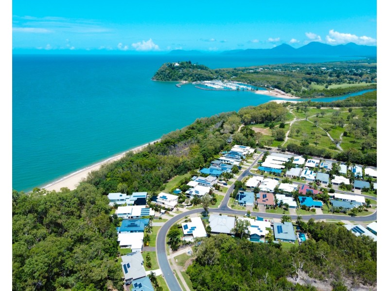 25 Coastline Parade, Trinity Beach QLD 4879