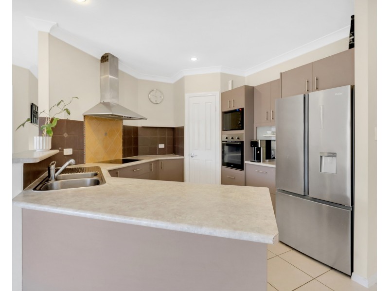 15 Madigans Drive, Mount Sheridan QLD 4868