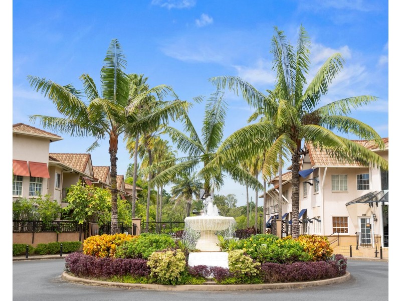 1128/2-10 Greenslopes Street, Cairns North QLD 4870