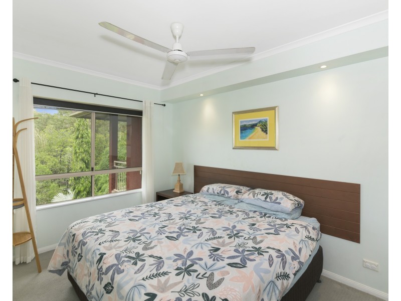 1128/2-10 Greenslopes Street, Cairns North QLD 4870