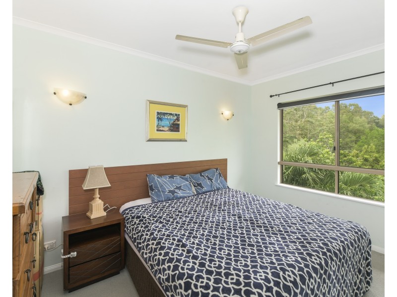1128/2-10 Greenslopes Street, Cairns North QLD 4870
