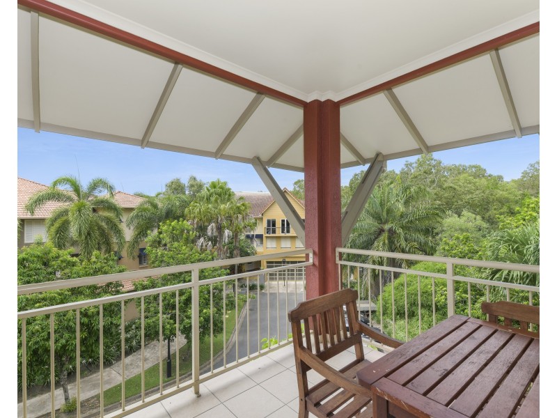 1128/2-10 Greenslopes Street, Cairns North QLD 4870