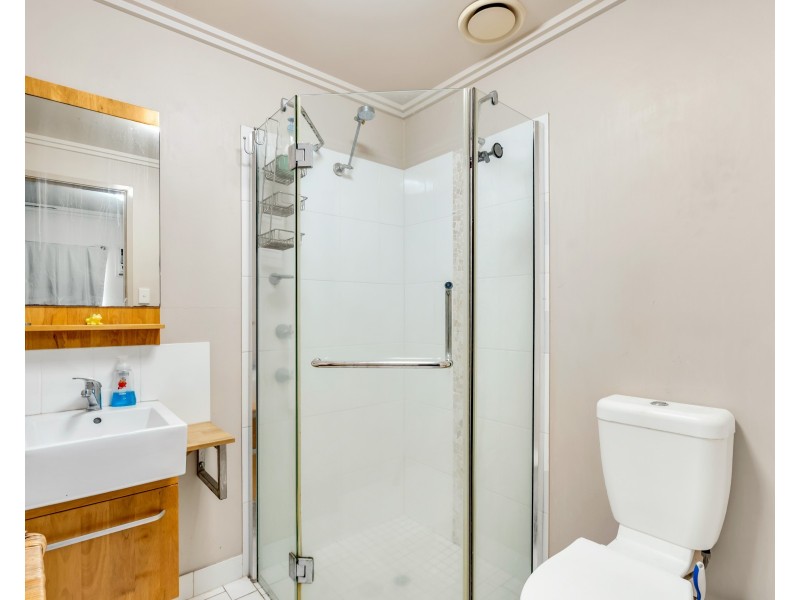 120/55-57 Clifton Road, Clifton Beach QLD 4879