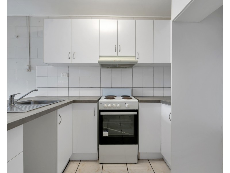 1/4 Moody Street, Manoora QLD 4870