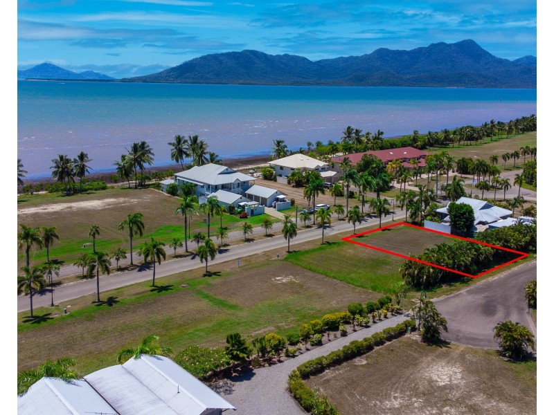 24 Keith Williams Drive, Cardwell QLD 4849