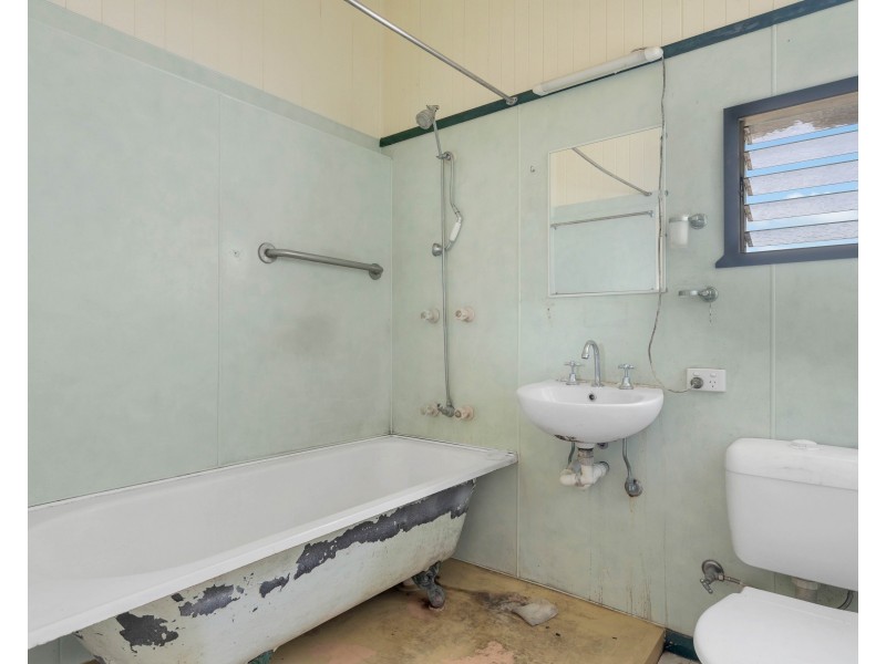 17 Victoria Street, Parramatta Park QLD 4870