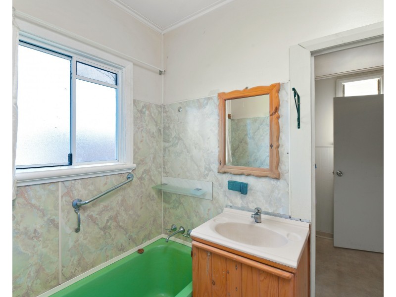 32 Mabel Street, Atherton QLD 4883