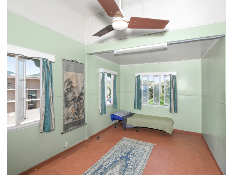 32 Mabel Street, Atherton QLD 4883